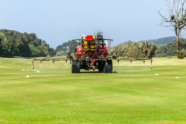 Cost of Golf Course Lawn Care in Springdale